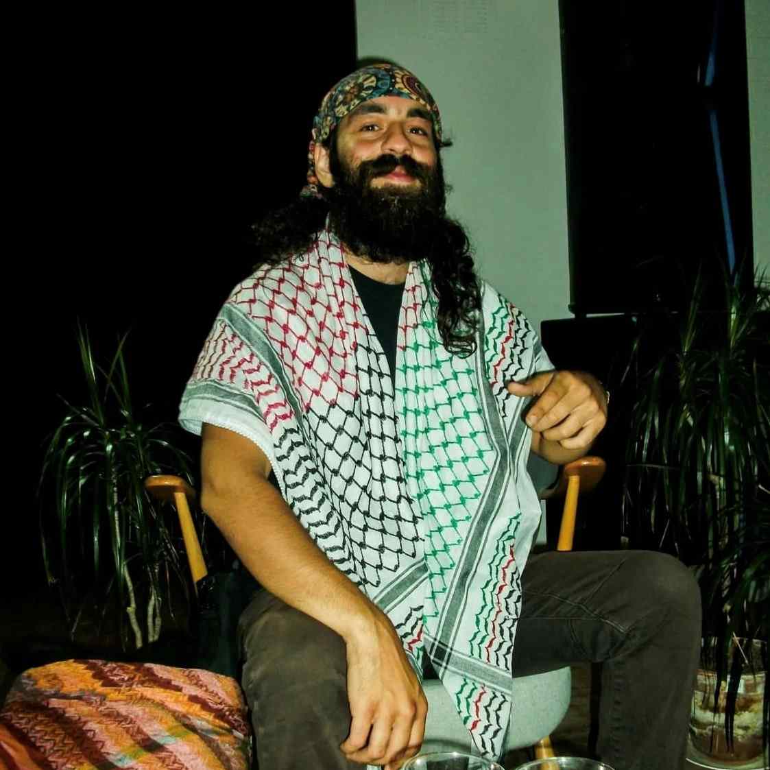 palestine_flag_kufiya_community